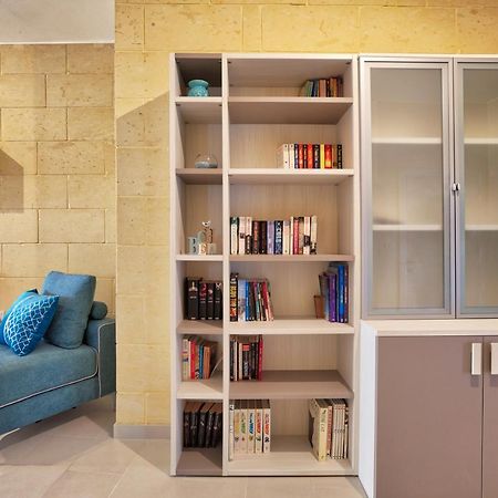 Summer Fields Penthouse With Amazing Views Apartment Sannat Exterior photo