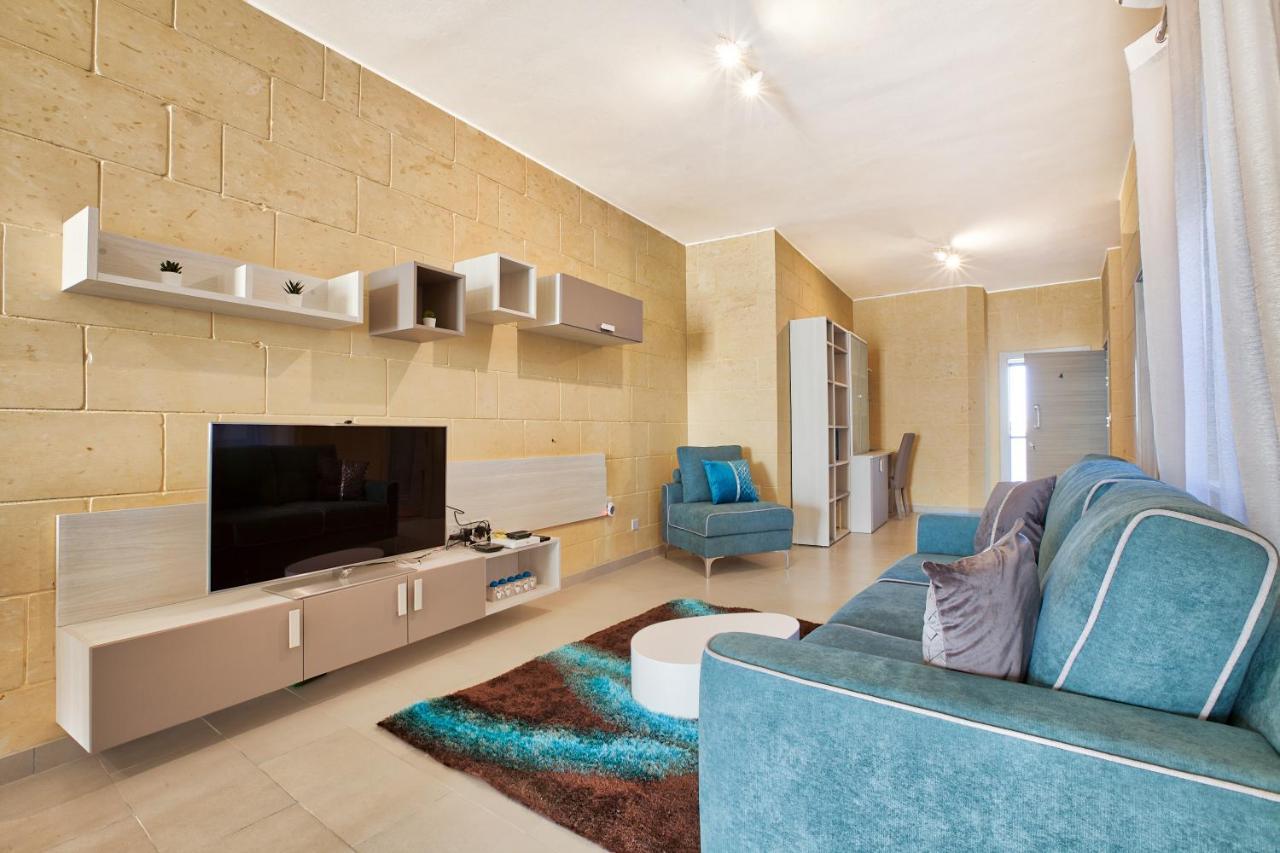 Summer Fields Penthouse With Amazing Views Apartment Sannat Exterior photo